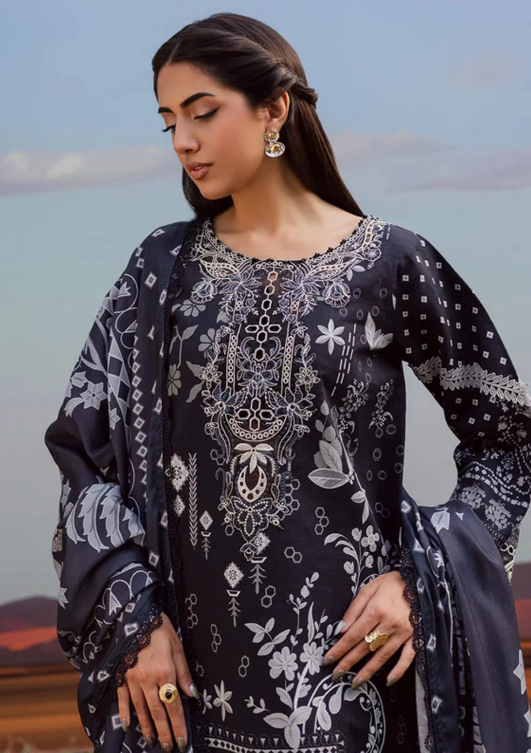 Parishay - Rang e Sarma - Khaddar'25-SAR#07