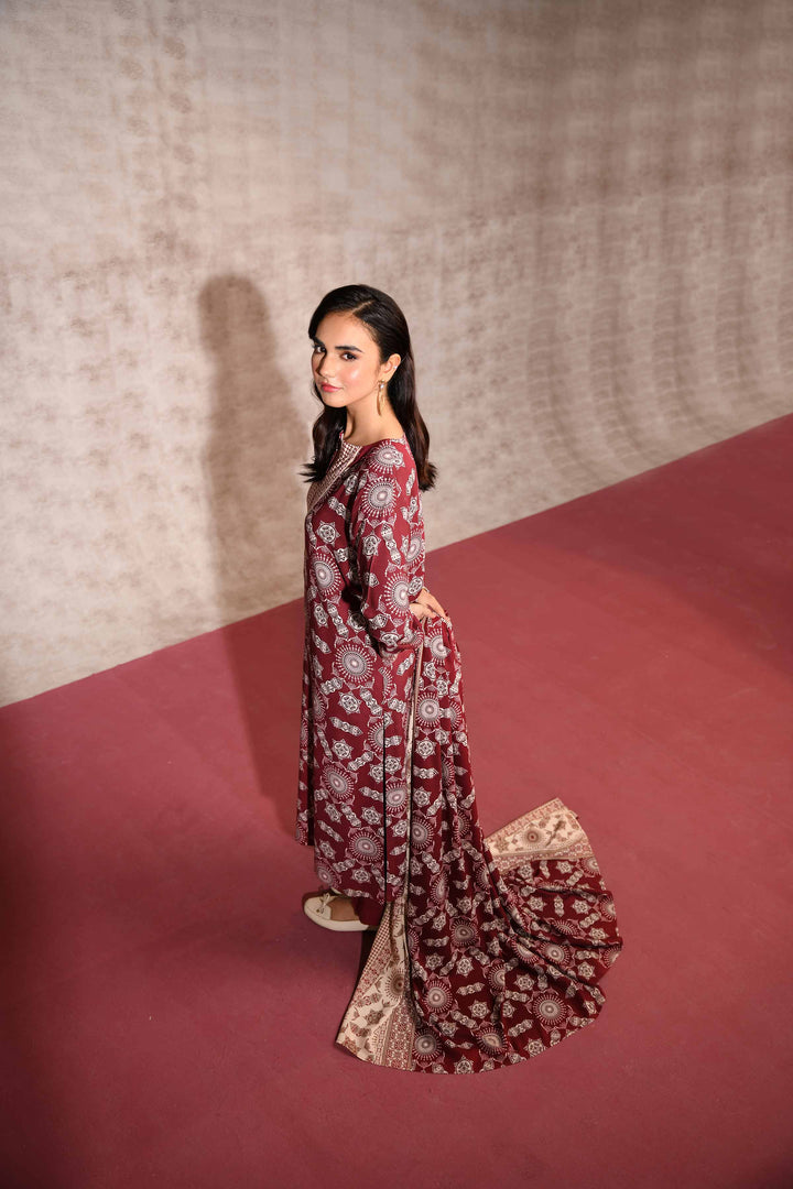 Nishat Linen- 3 Piece - Printed Suit - 42303187-R