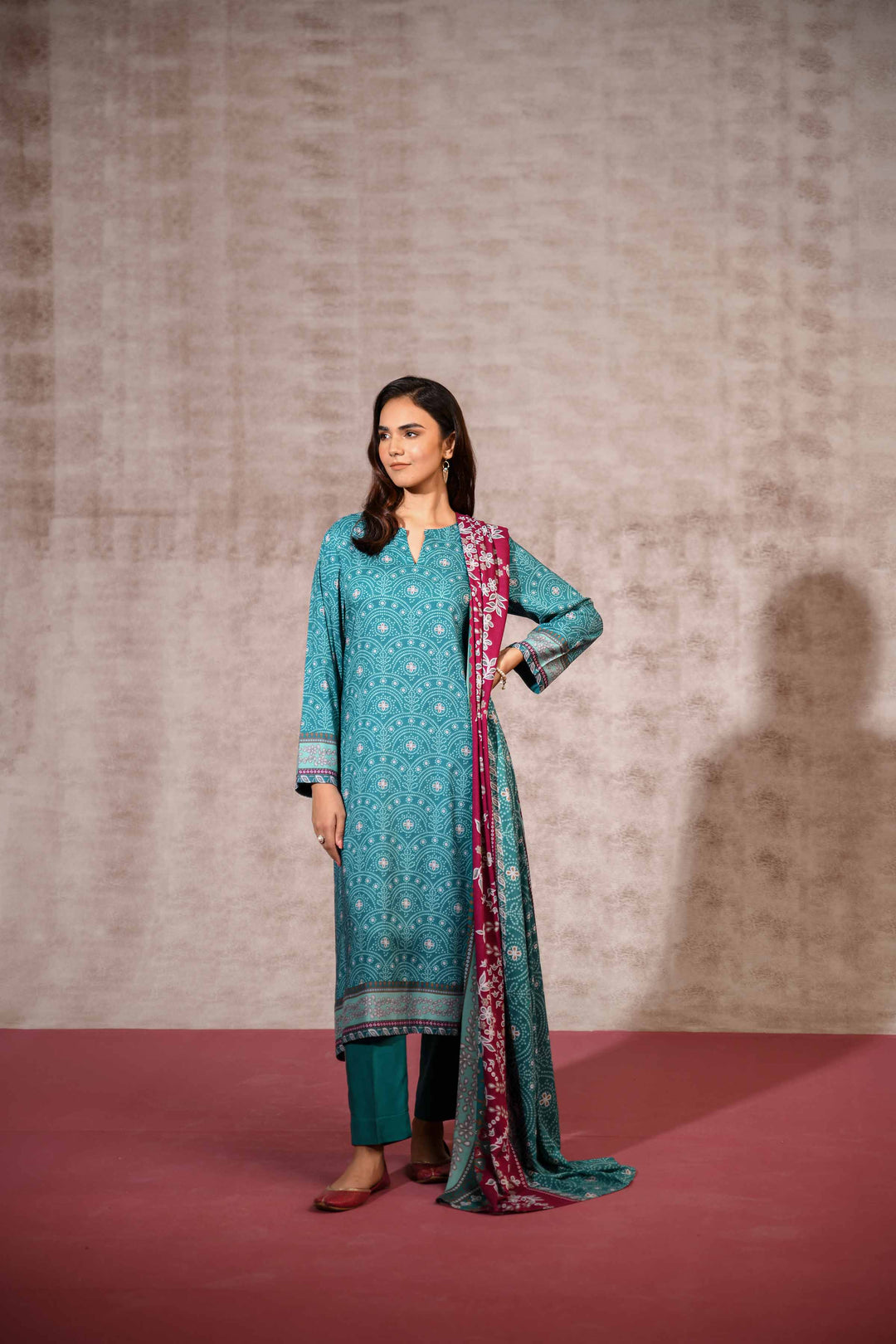 Nishat Linen- 3 Piece - Printed Suit - 42303188-R