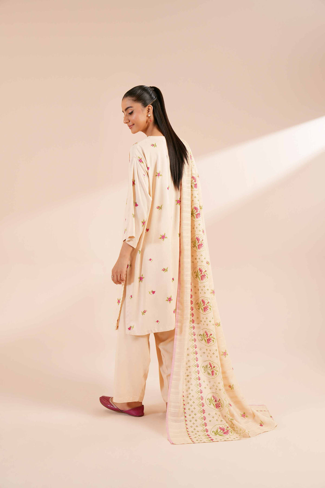 Nishat Linen- 3 Piece - Printed Suit - Linen
