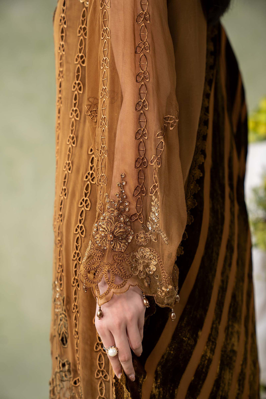 MARIA-B- 3 Piece Embroidered Chiffon Suit