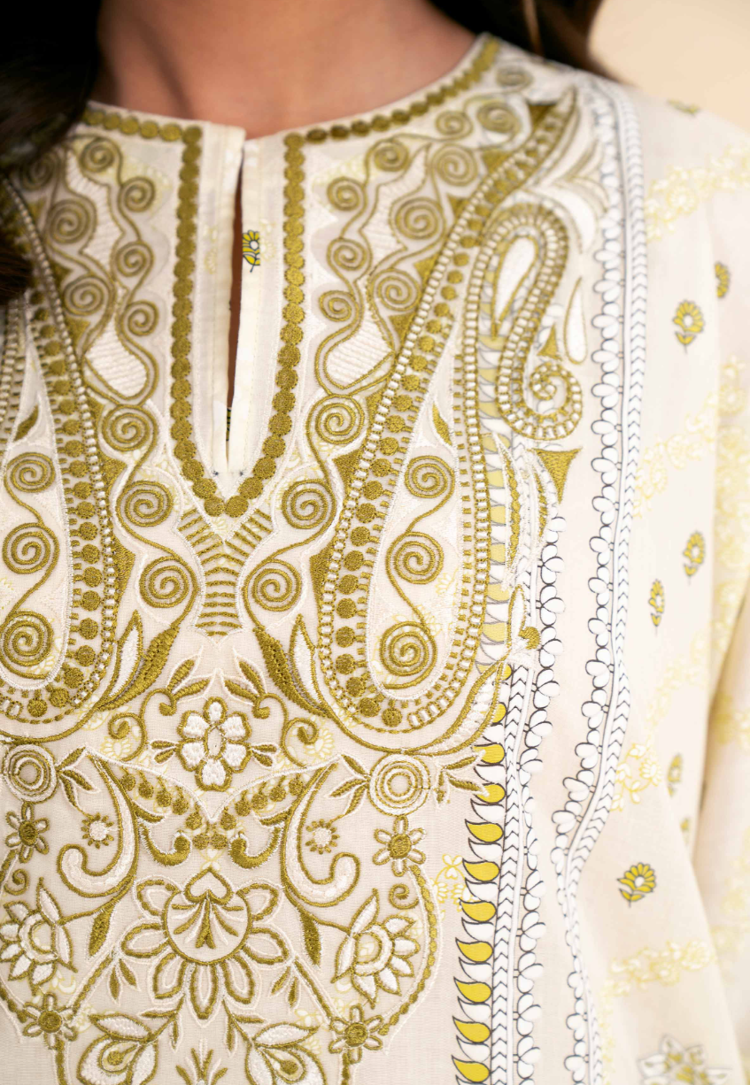 3 Piece - Nishat Linen Flatbed Paste Embroidered Suit