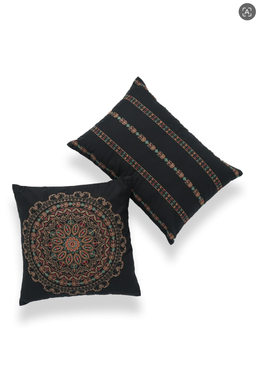 Bareeze Home- Embroidered Cushion Cover