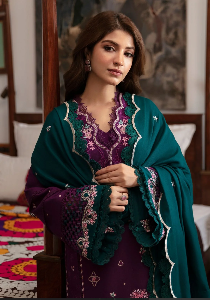 Republic Womenswear Rosalee Unstitched Khaddar 3Pc Suit Mirea