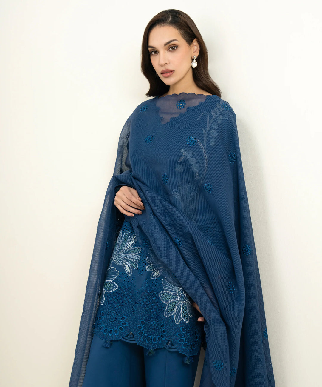 Sapphire- 3 Piece - Luxury Embroidered Lawn Suit