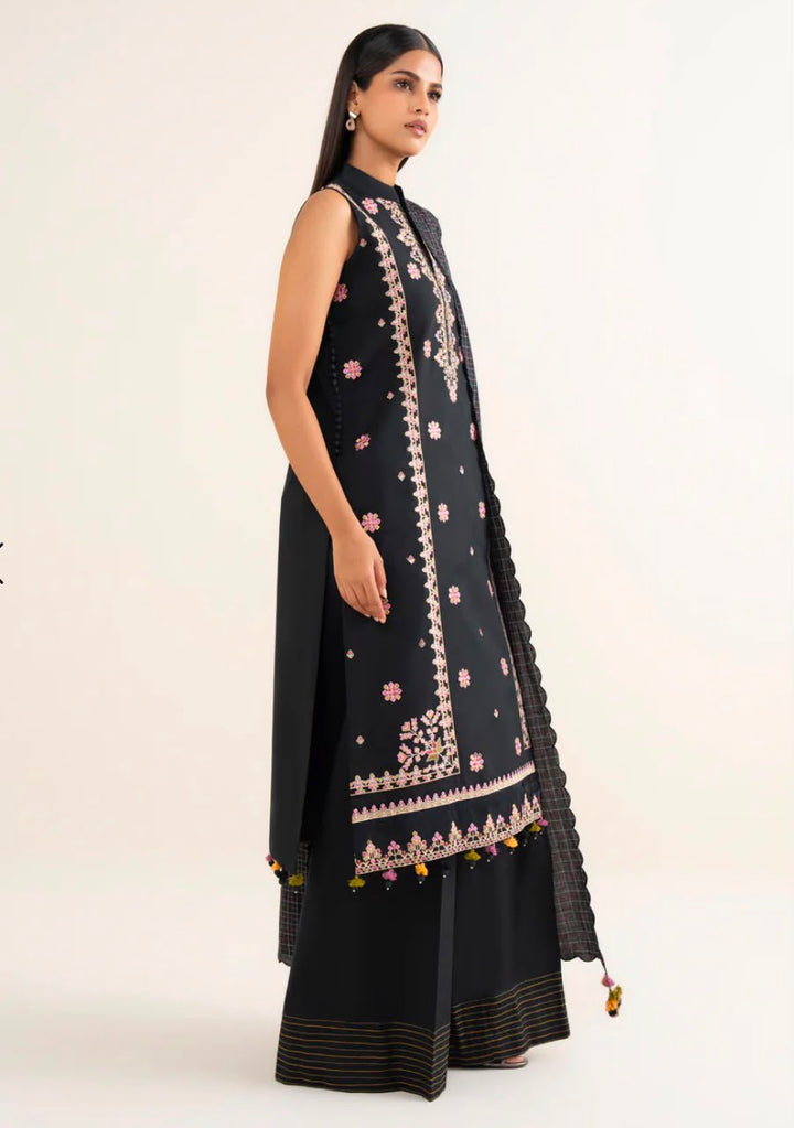 3 Piece- Sapphire Andaaz Embroidered Zari Lawn Suit