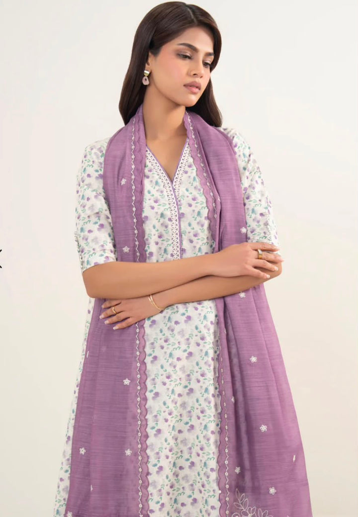 3 Piece- Sapphire Andaaz Embroidered Zari Lawn Suit