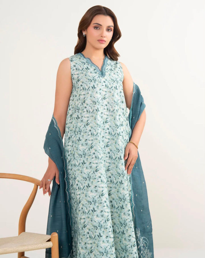 3 Piece- Sapphire Andaaz Embroidered Zari Lawn Suit