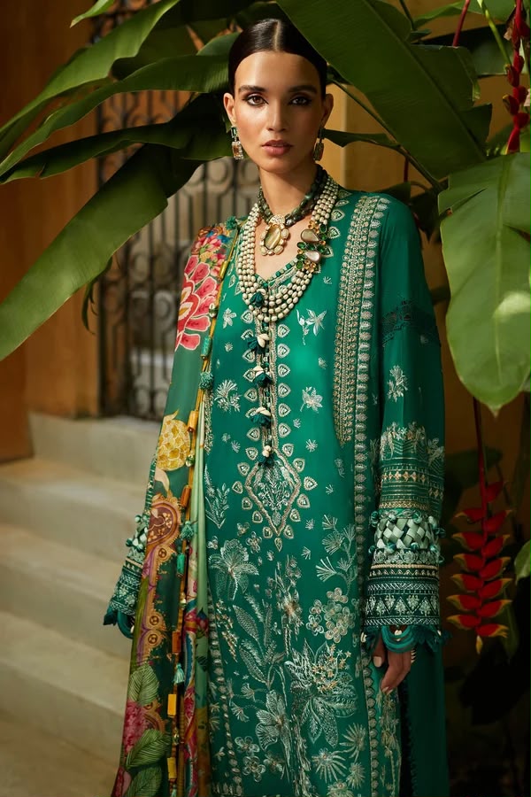 Elan-Luxury Lawn'23 Dark Green Lawn Suit