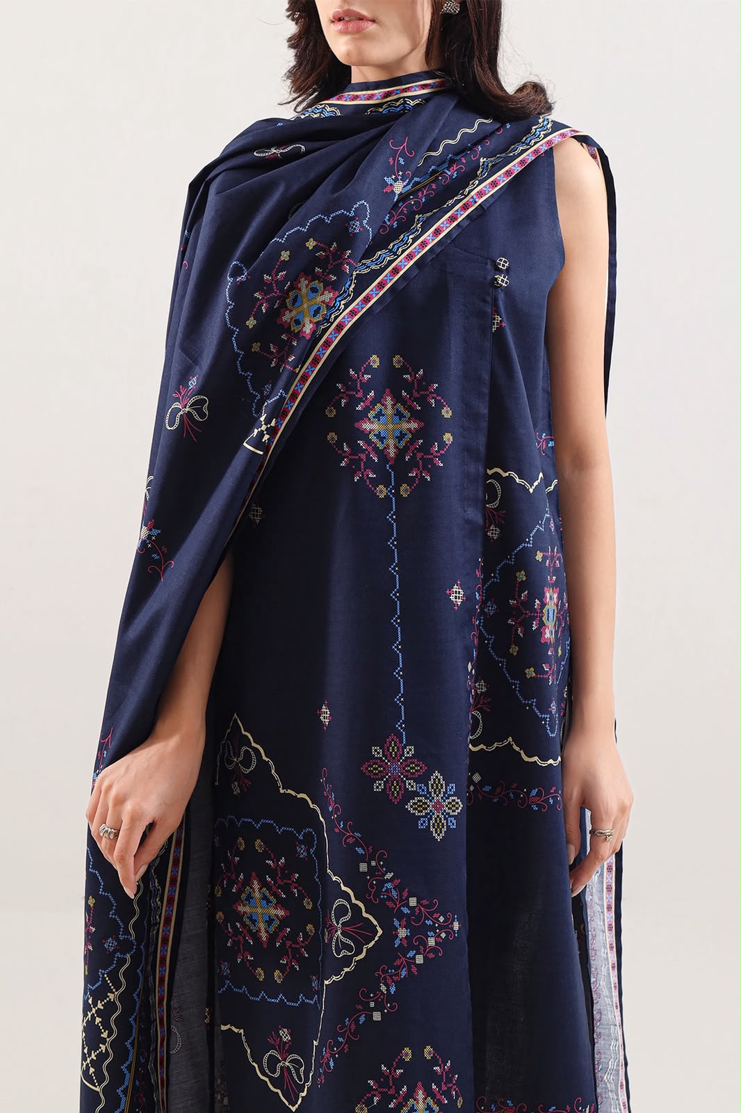 SAYA- Unstitched Printed Embroidered Cambric 3 Piece with Chiffon Dupatta