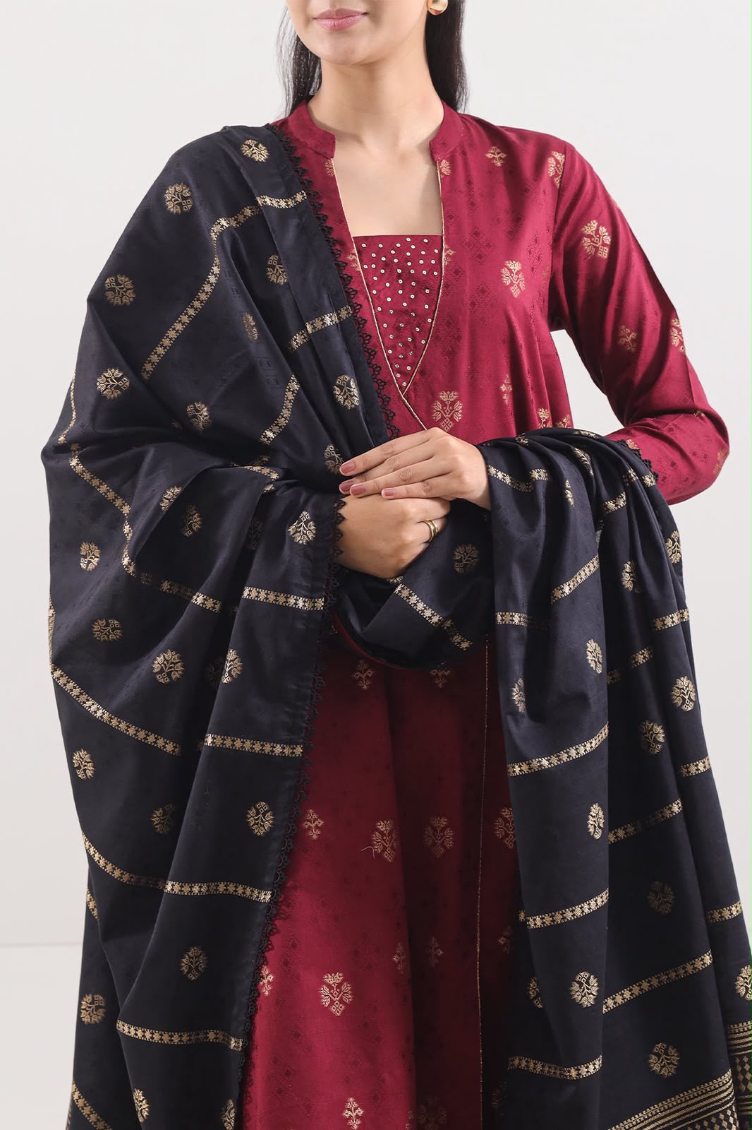 SAYA- Unstitched Printed Embroidered Jacquard 3 Piece