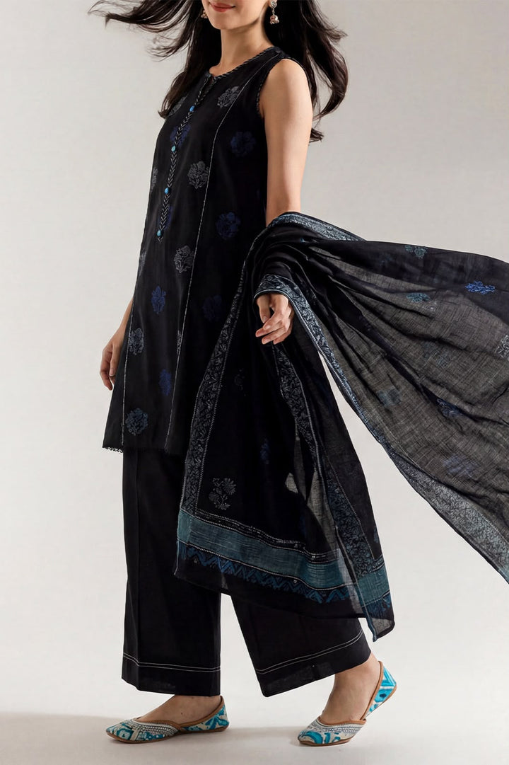 SAYA- Unstitched Printed Embroidered Jacquard 3 Piece