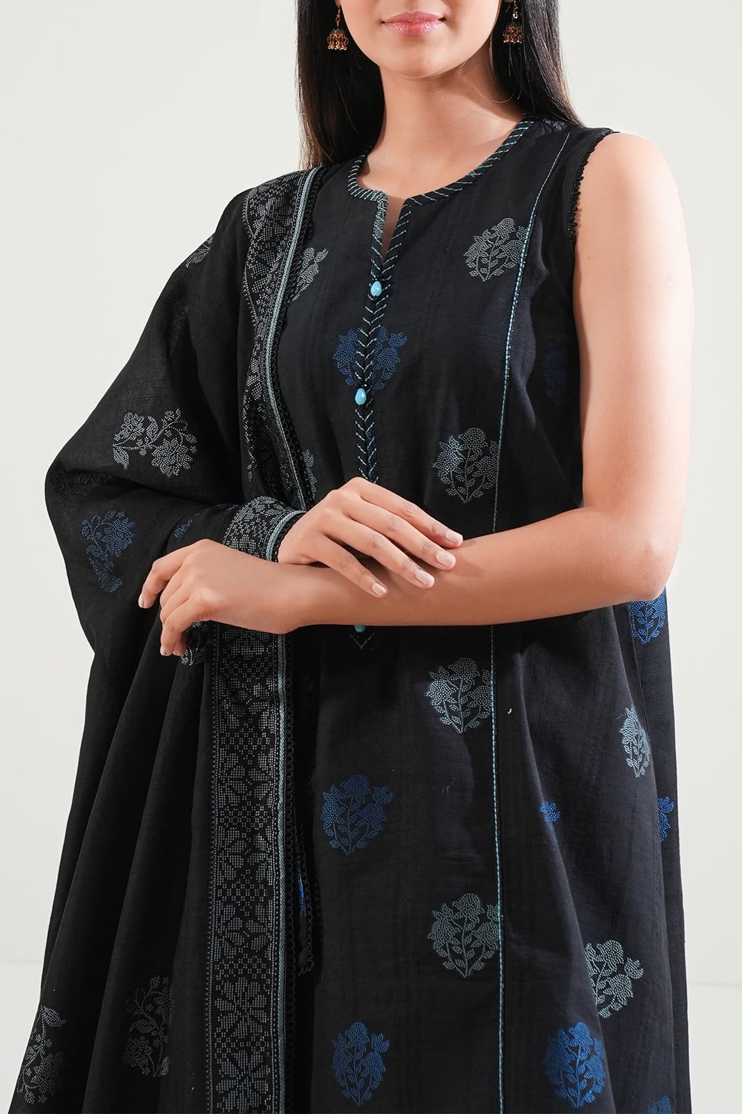 SAYA- Unstitched Printed Embroidered Jacquard 3 Piece