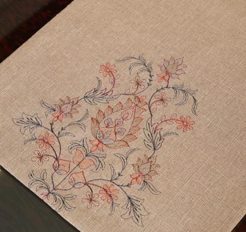 Embroidered Linen Home Decor Set – Tissue Box, Table Runner & Table Mat